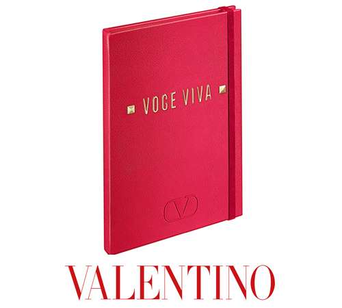 Записная книжка в подарок от VALENTINO