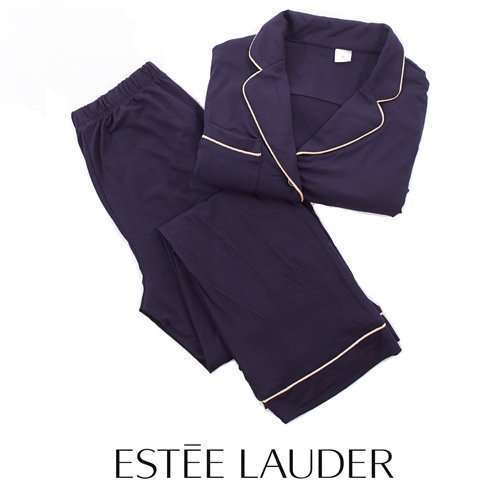 Роскошная пижама в подарок от Estée Lauder